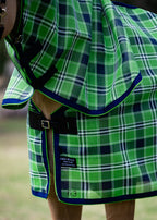 Close-up of buckles, navy binding and green piping on the Evergreen Ultra Mesh Summer Weave neck combo
