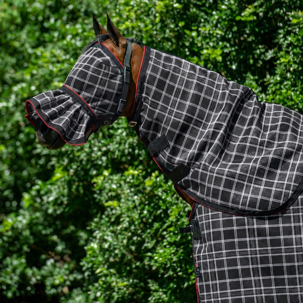 Storm Fly Veil worn with the matching mesh neck combo